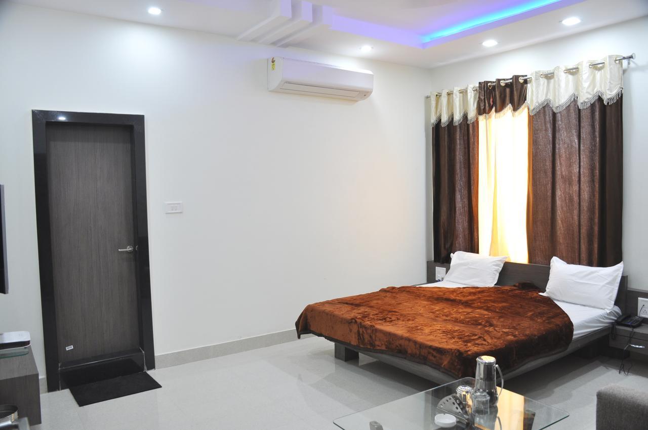 Hotel Rk Residency Satna 외부 사진