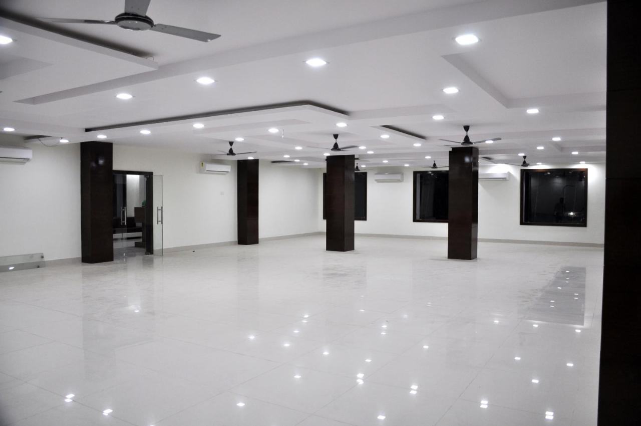 Hotel Rk Residency Satna 외부 사진